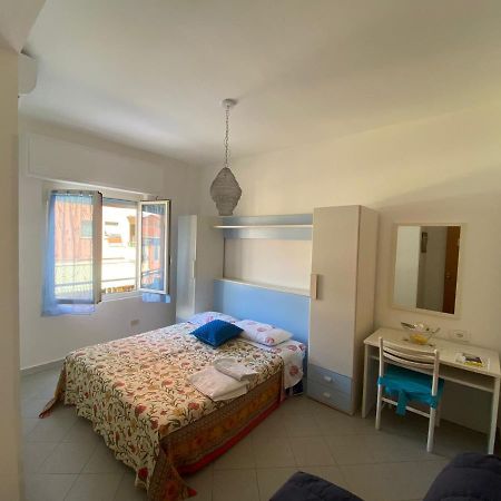 Hotel Raggi Di Sole à Monterosso al Mare Extérieur photo